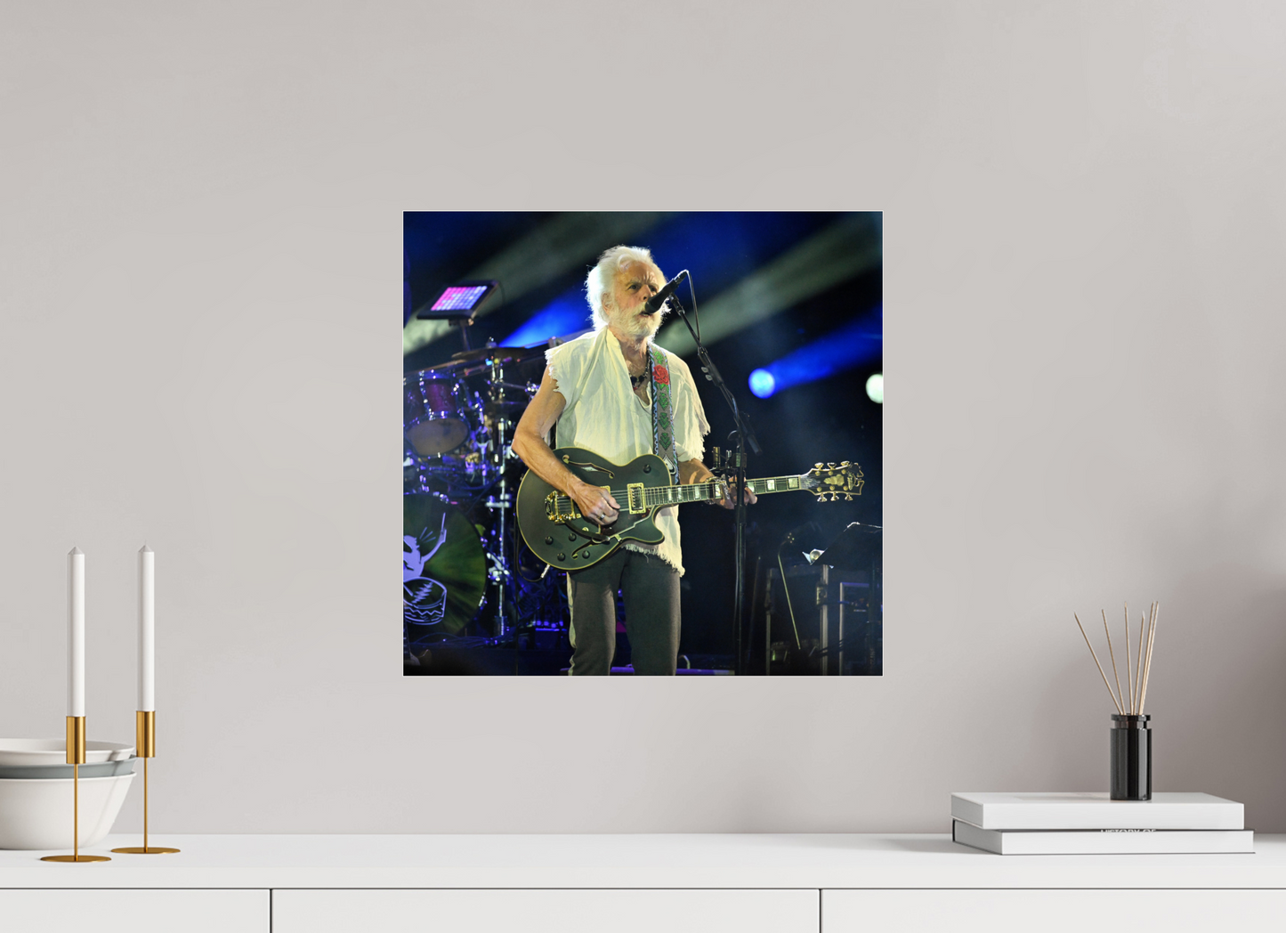 16.5 x 16″, Photo Print Under Acrylic Glass Bobby Weir
